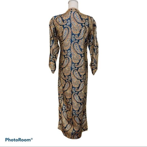 Blue Paisley Kaftan with Metallic Gold Brocade - Picture 4 of 15